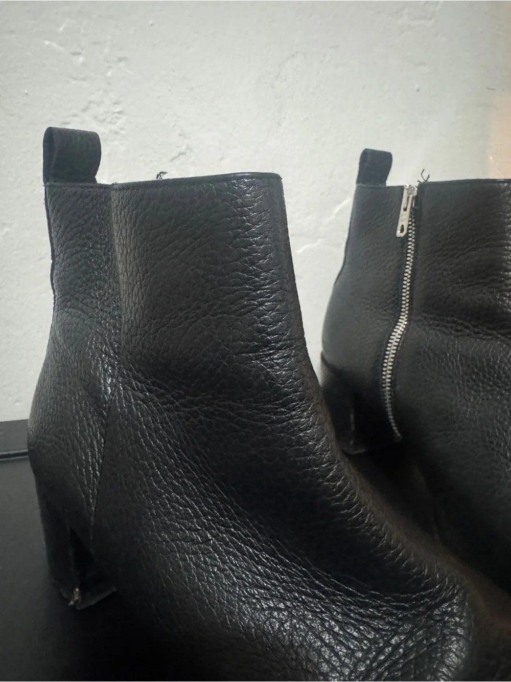 Everlane Black Leather Pointed Ankle Booties with Side Zip